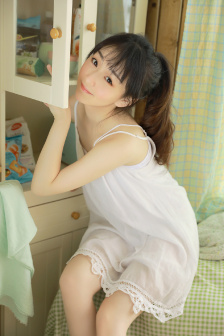 如何写草莓字体